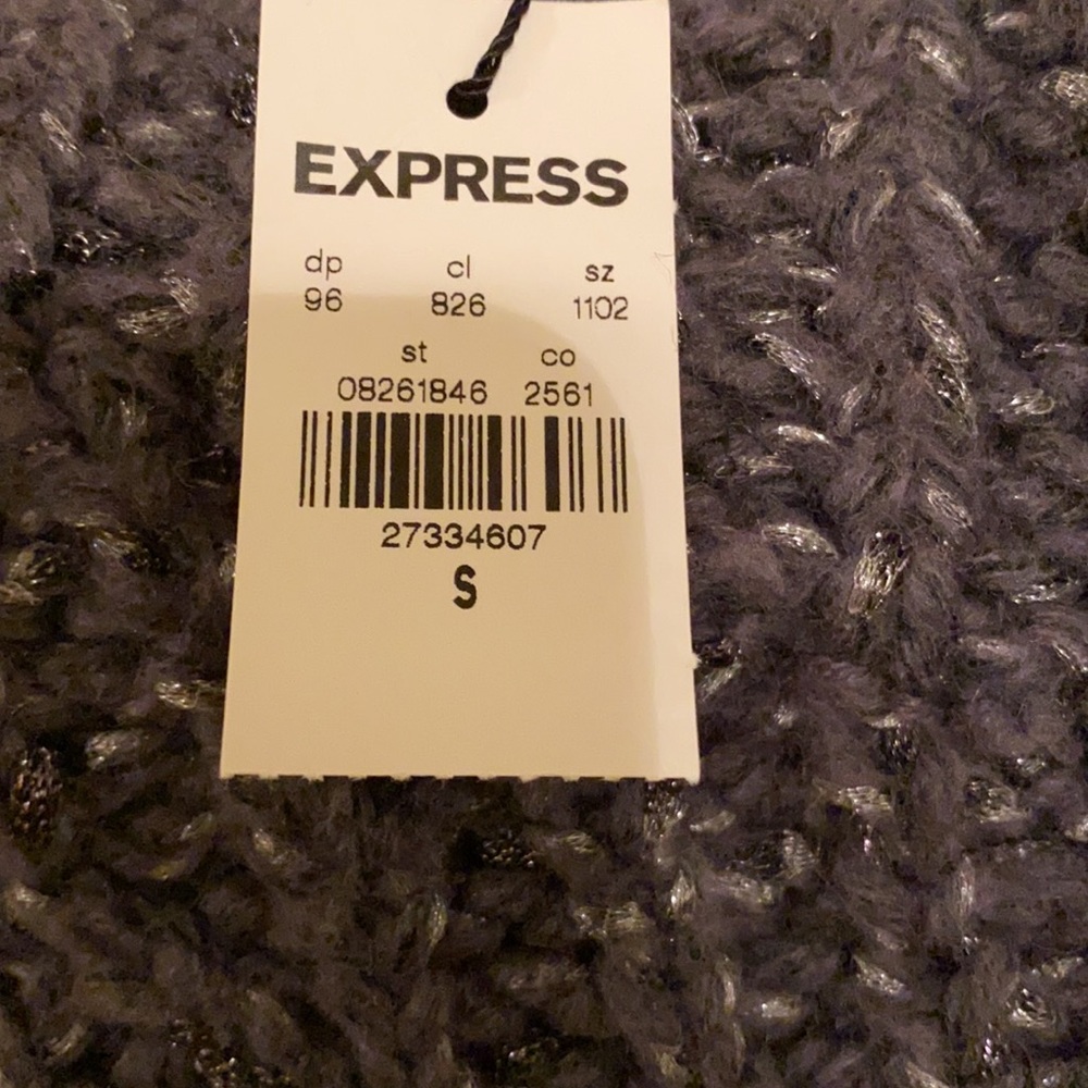 Express sweater - Picture 12 of 13